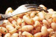 Non hai por que complicarse: legumes, verduras, froita e froitos secos achegan fibra abonda