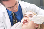 Dentes sans con franquía
