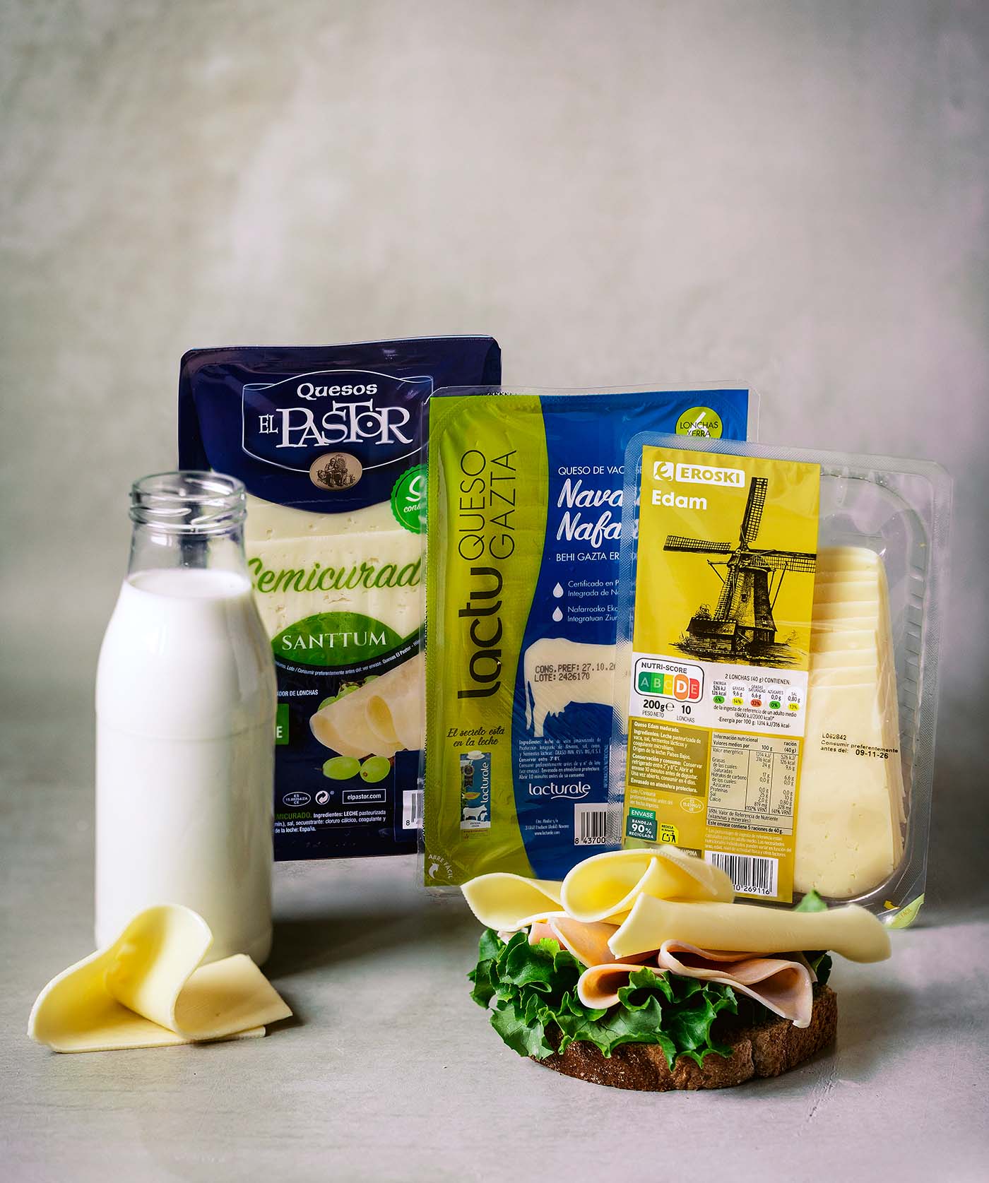 De vaca, oveja o mezcla; tiernos, semicurados o curados. La oferta es enorme y las diferencias van mucho más allá del sabor. Analizamos qué hay que mirar para elegir y qué debemos tener en cuenta desde el punto de vista nutricional.